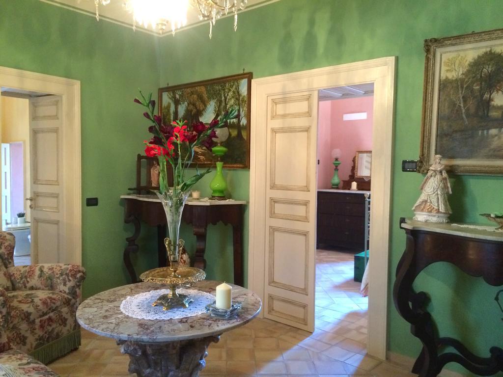 Апартаменты Palazzo Cutrufelli Graniti Номер фото